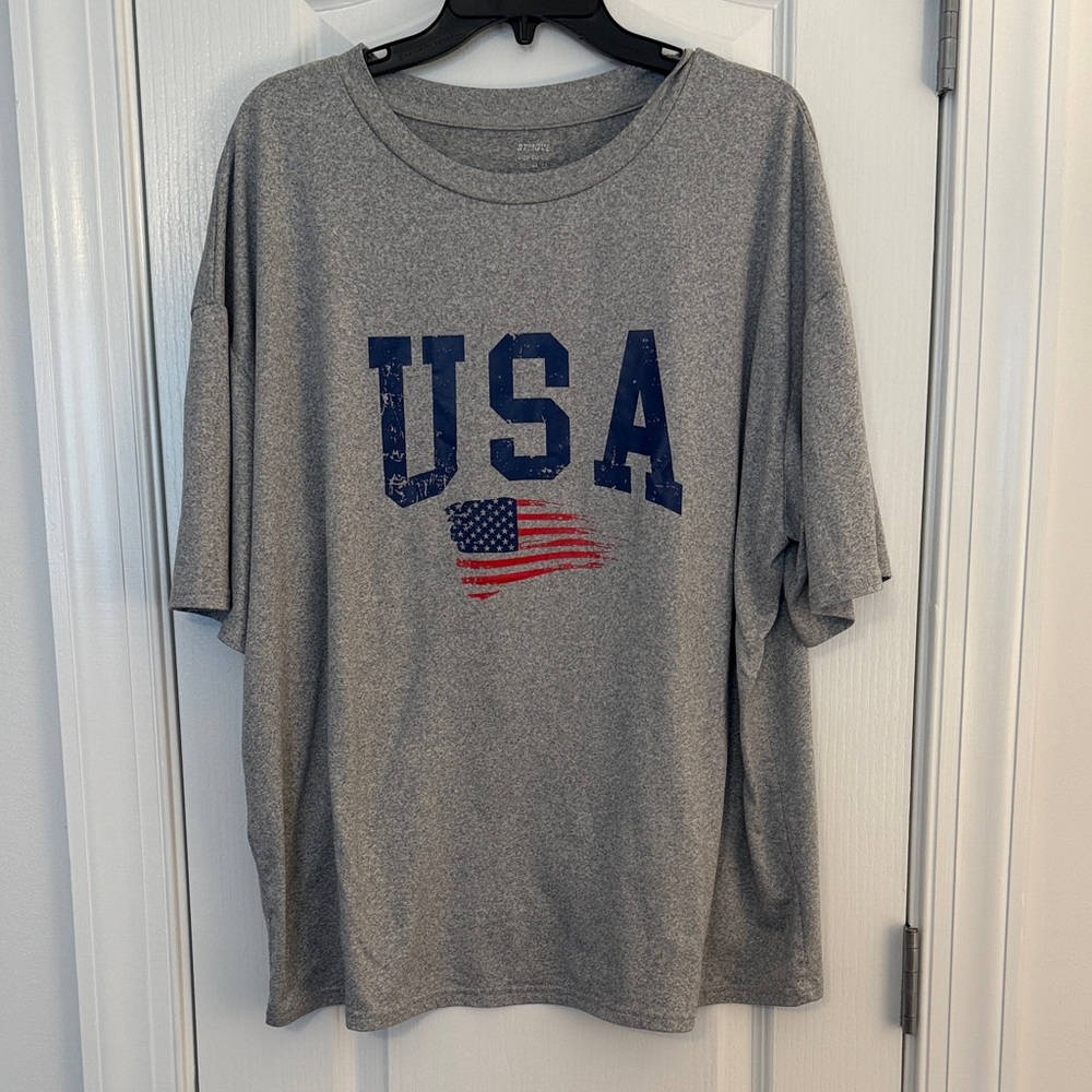Gray USA Graphic T-Shirt